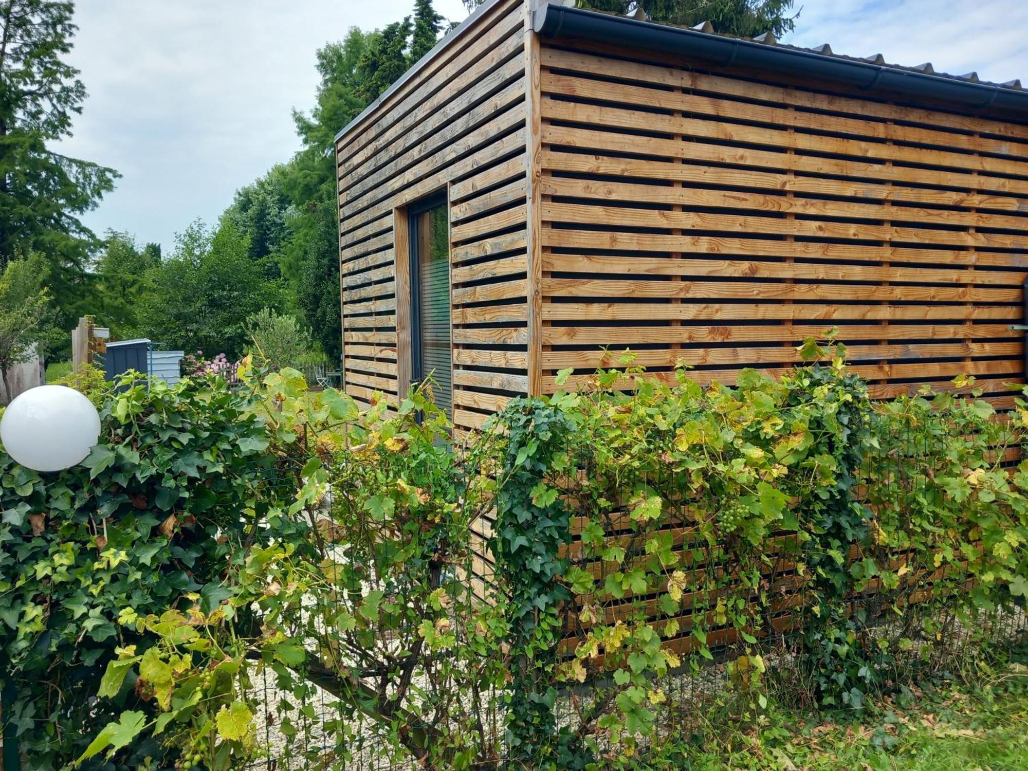 Lodge Au Vent Savigne-l'Eveque 外观 照片